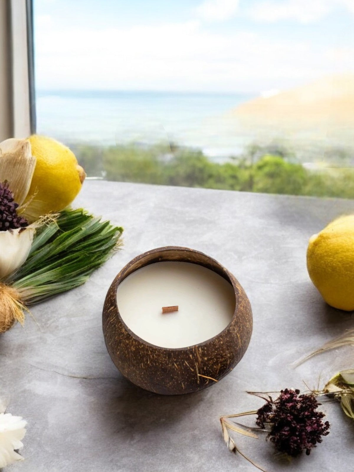 Thai Lemongrass & Coconut™ - Artisan Coconut Bowl Candle