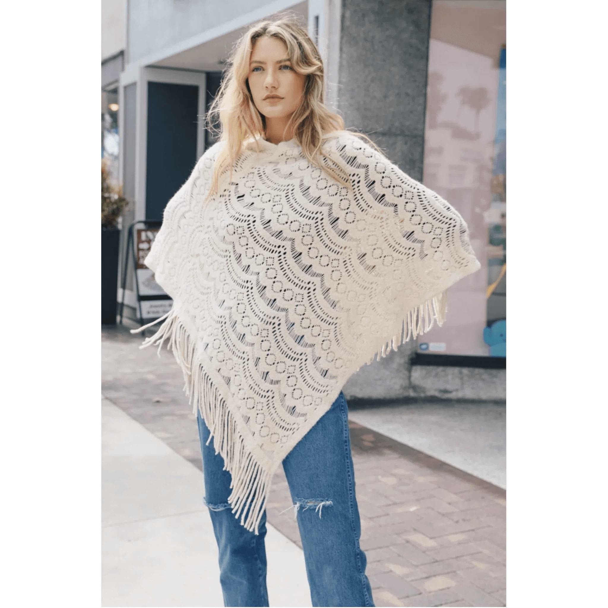 Scallop Bohemian Knit Poncho